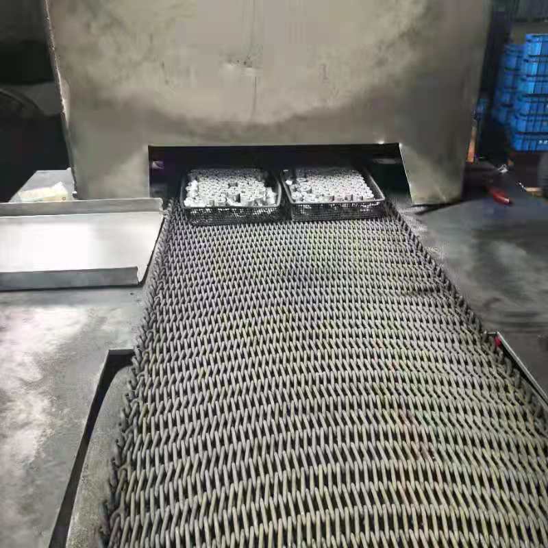 高溫金屬網(wǎng)帶材料選擇和用途有哪些？