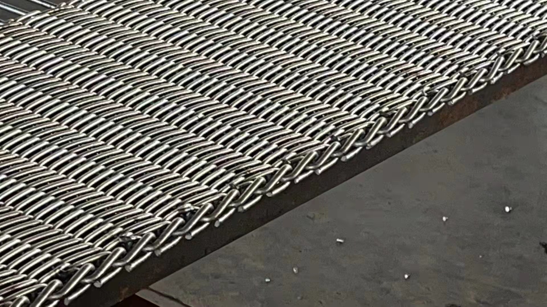 254b89b8a8a026f4d59633744f8717b.jpg